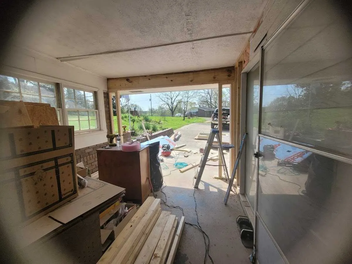 Air movers and dehumidifier for Drying & Dehumidification in Wildwood